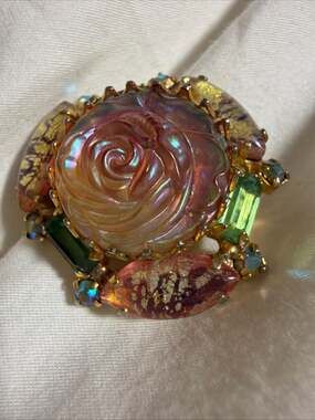 VTG West Germany Iridescent Pink Glass Rose Scarf Clip with Easter Egg Stones